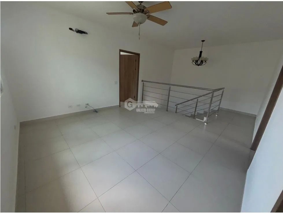 Single Family House for sale in Condado del Rey