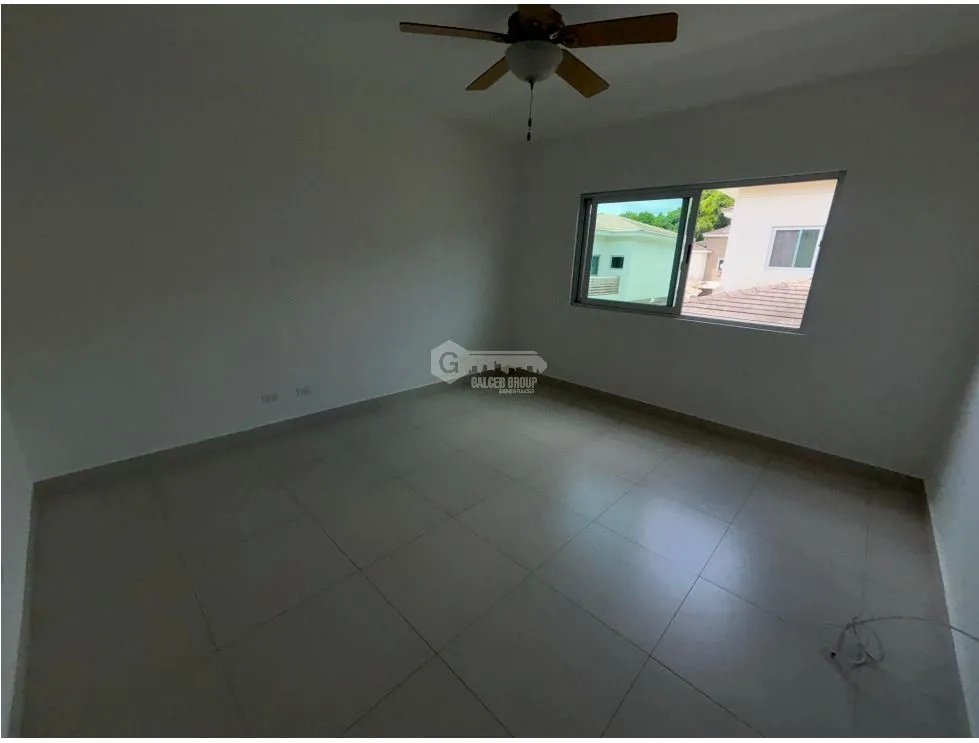 Single Family House for sale in Condado del Rey