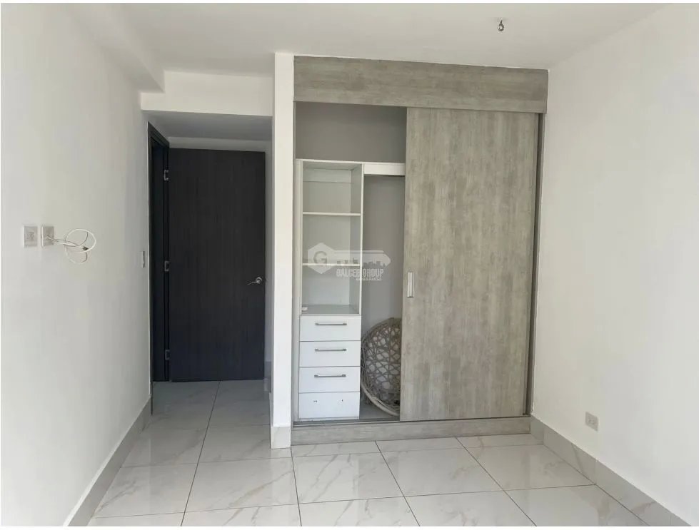 VENTA DE APARTAMENTO EN EDISON PARK PH PACIFIC PARK 141M CON BALCON