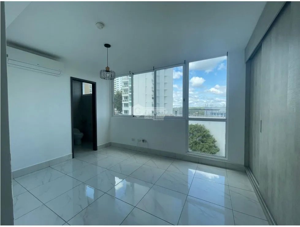 VENTA DE APARTAMENTO EN EDISON PARK PH PACIFIC PARK 141M CON BALCON
