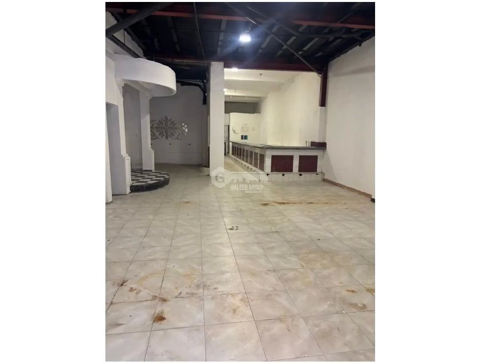 CASCO VIEJO / 210M / ESPACIO AMPLIO CON BARRA / IDEAL PARA DISCOTECA