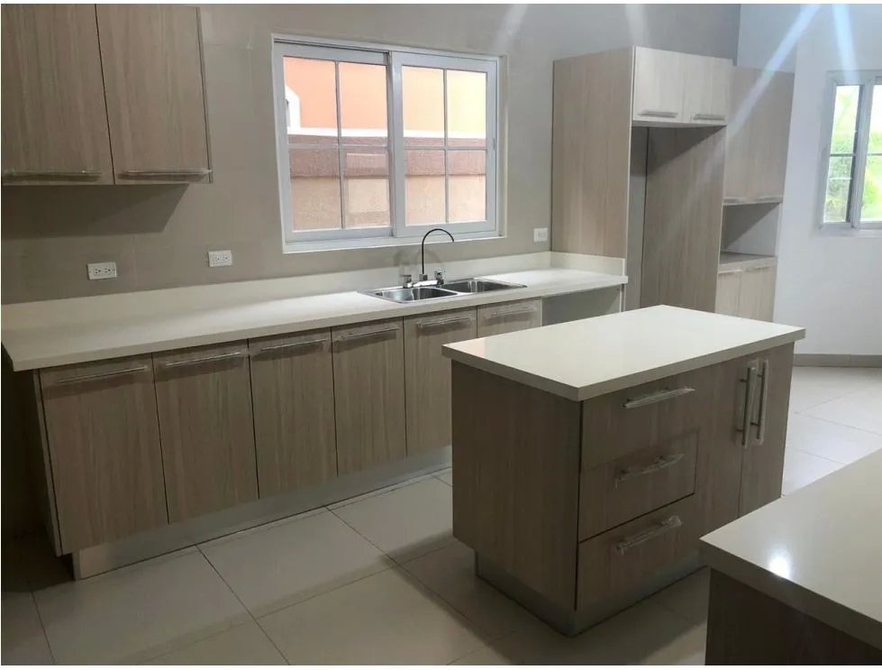 Single Family House for sale in Costa Sur
