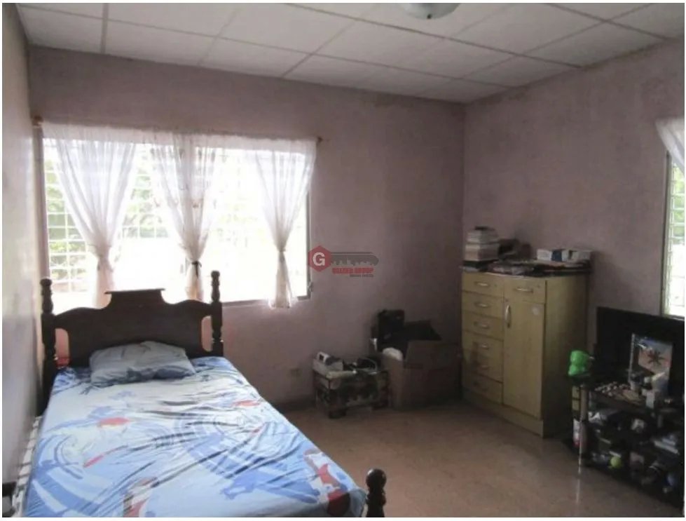 TERRENO COMERCIAL / A 850 MTS DE MELO / 24 DE DICIEMBRE / 3874M