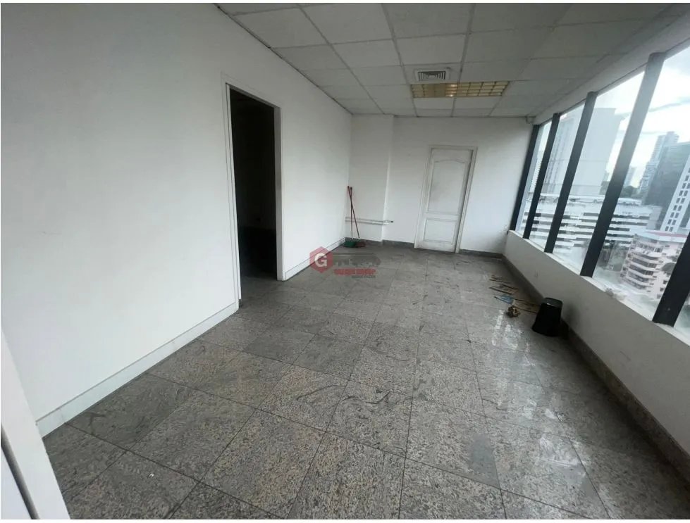OFICINA / CALLE 50 / PH GLOBAL PLAZA / 500M / CON DIVISIONES