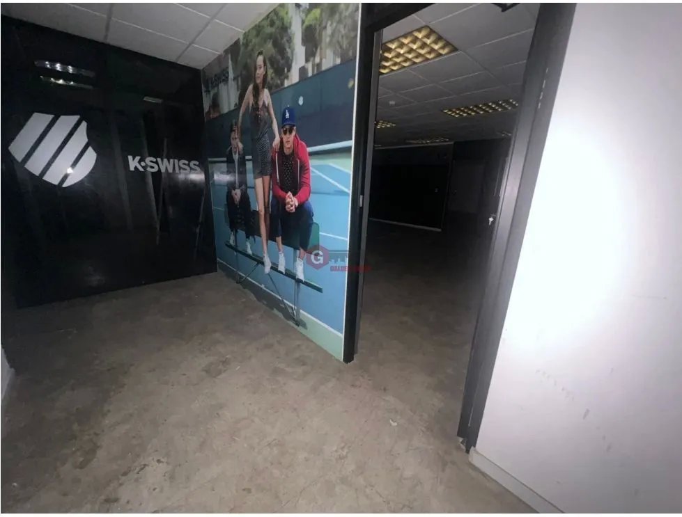 OFICINA / CALLE 50 / PH GLOBAL PLAZA / 500M / CON DIVISIONES