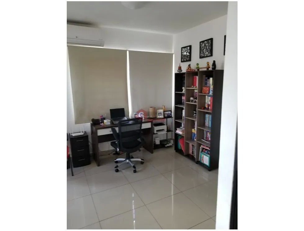 COSTA SUR / VILLA VALENCIA / 369M / 4 HABITACION / 2 NIVELES / PISCINA