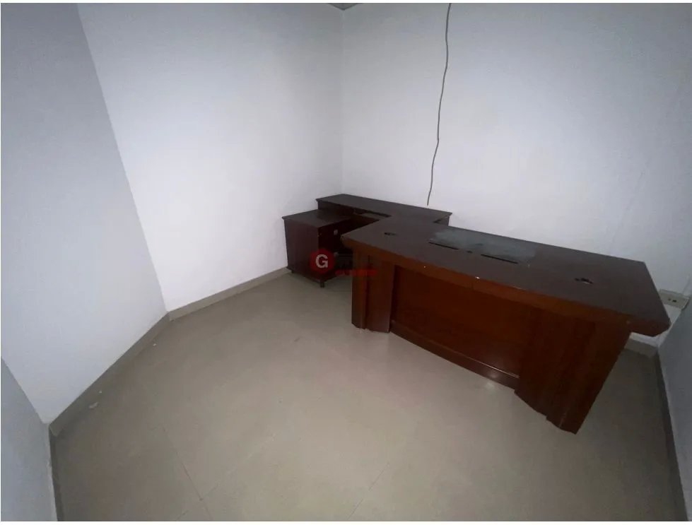 OFICINA / CALLE 50 / PH GLOBAL PLAZA / 110M / CON DIVISIONES