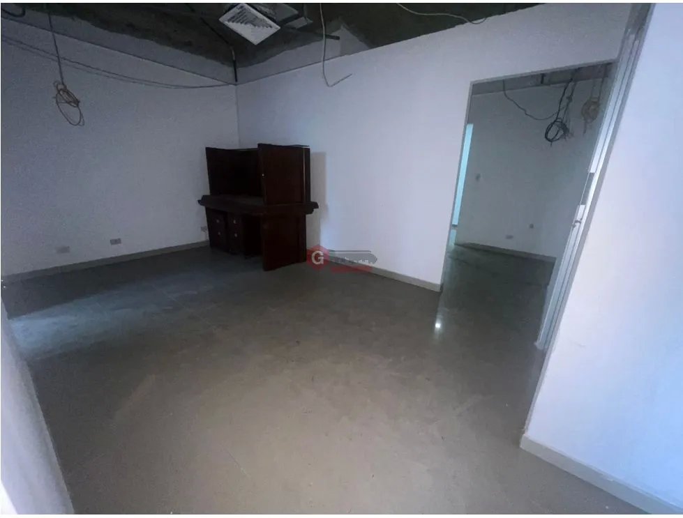 OFICINA / CALLE 50 / PH GLOBAL PLAZA / 110M / CON DIVISIONES