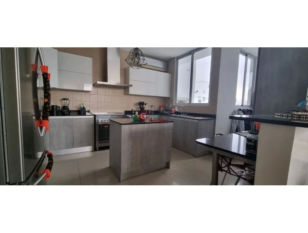 SAN FRANCISCO / PH MANDARIN BAY / 207M / 3 HABITACION / VISTA AL MAR