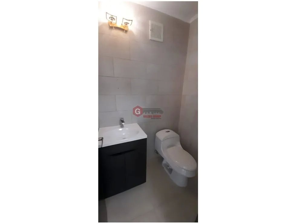 CONDADO DEL REY / PH COUNTRY HEIGHTS / 170M / 3 HABITACION / 2 PARKING