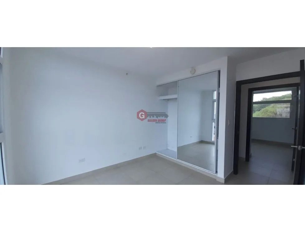 CONDADO DEL REY / PH COUNTRY HEIGHTS / 170M / 3 HABITACION / 2 PARKING