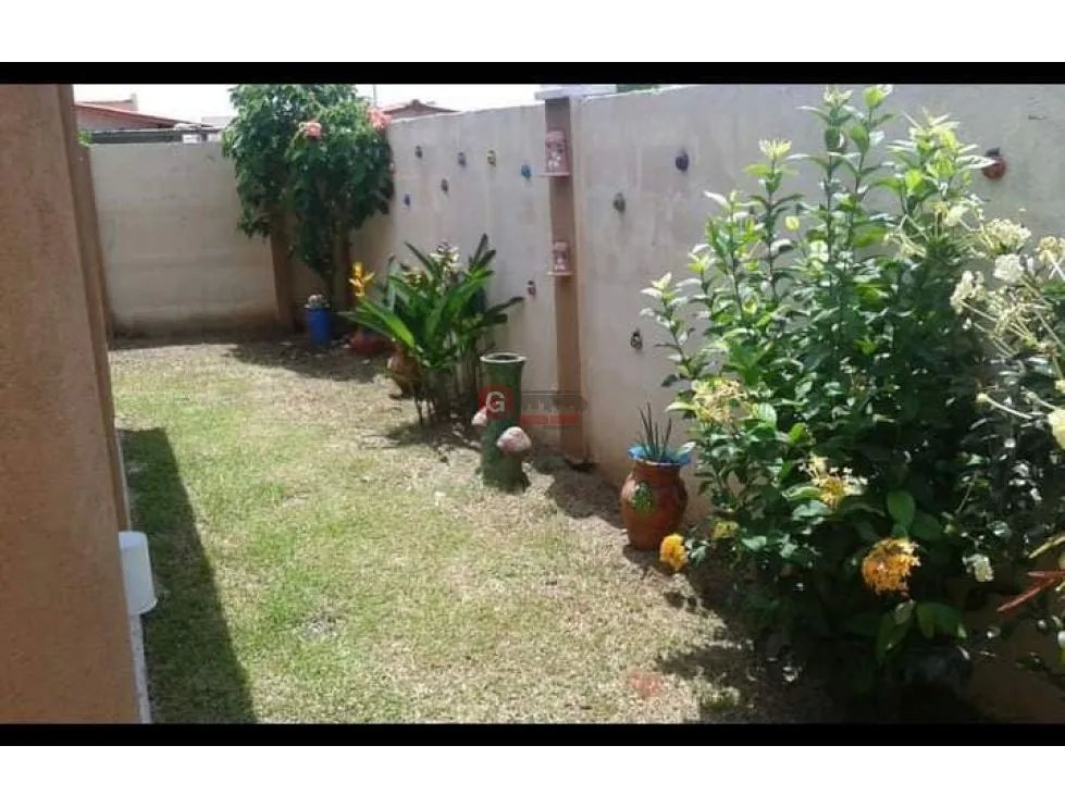 CHORRERA / CLOUSTER LOS ALMENDROS / 200M/ 3 HABITACION / DE ESQUINA