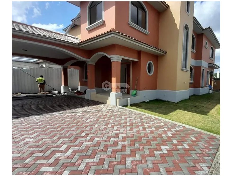 COSTA SUR / EL DORAL / 351M / 4 HABITACION / 2 PARKING / A ESTRENAR