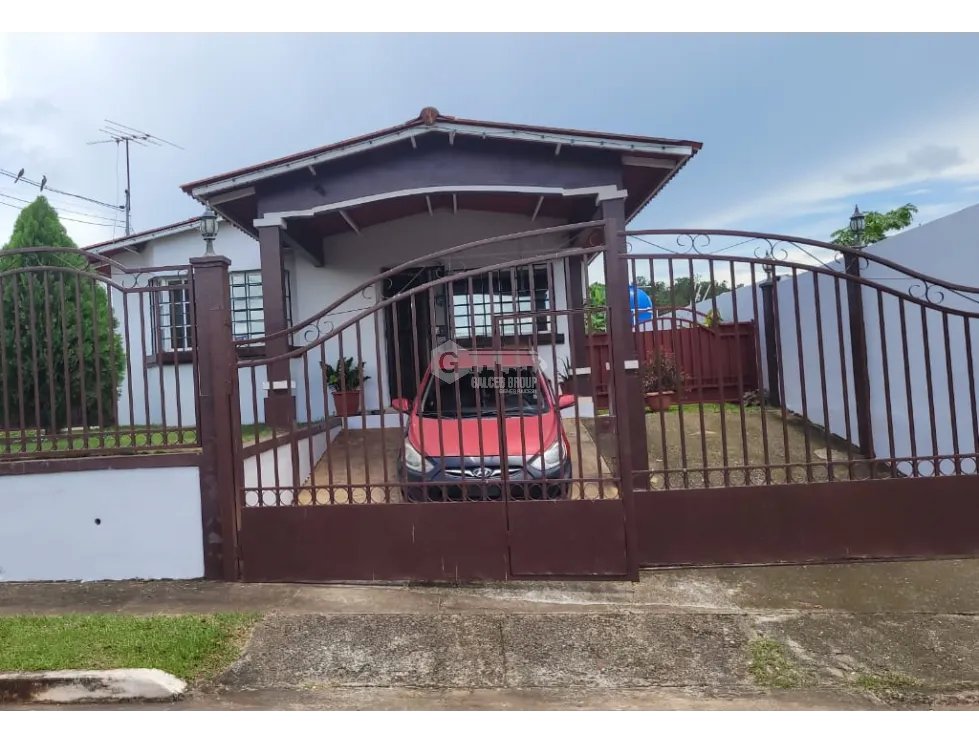 ARRAIJAN / URB. VILLAS DE LA ALAMEDA / 390M / 3 HABITACION / 2 PARKING