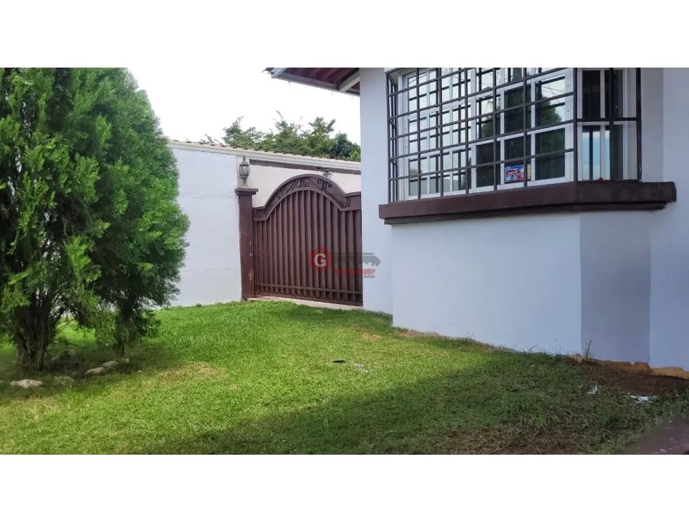ARRAIJAN / URB. VILLAS DE LA ALAMEDA / 390M / 3 HABITACION / 2 PARKING