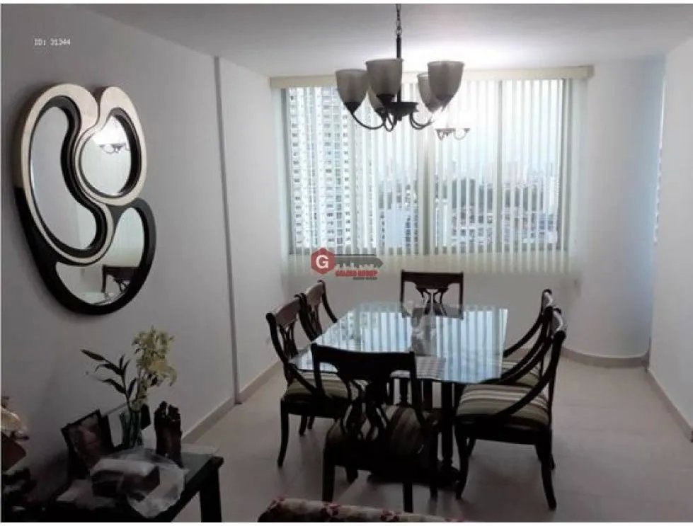 Apartment for sale in Condado del Rey