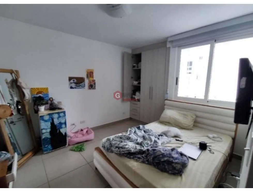 CONDADO DEL REY / PH KINGS PARK / 140M / 4 HABITACION / 4 PARKING