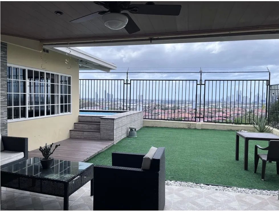 VILLA LUCRE / PH ALTOS DE SAN RAFAEL /  REMODELADA / 290M2