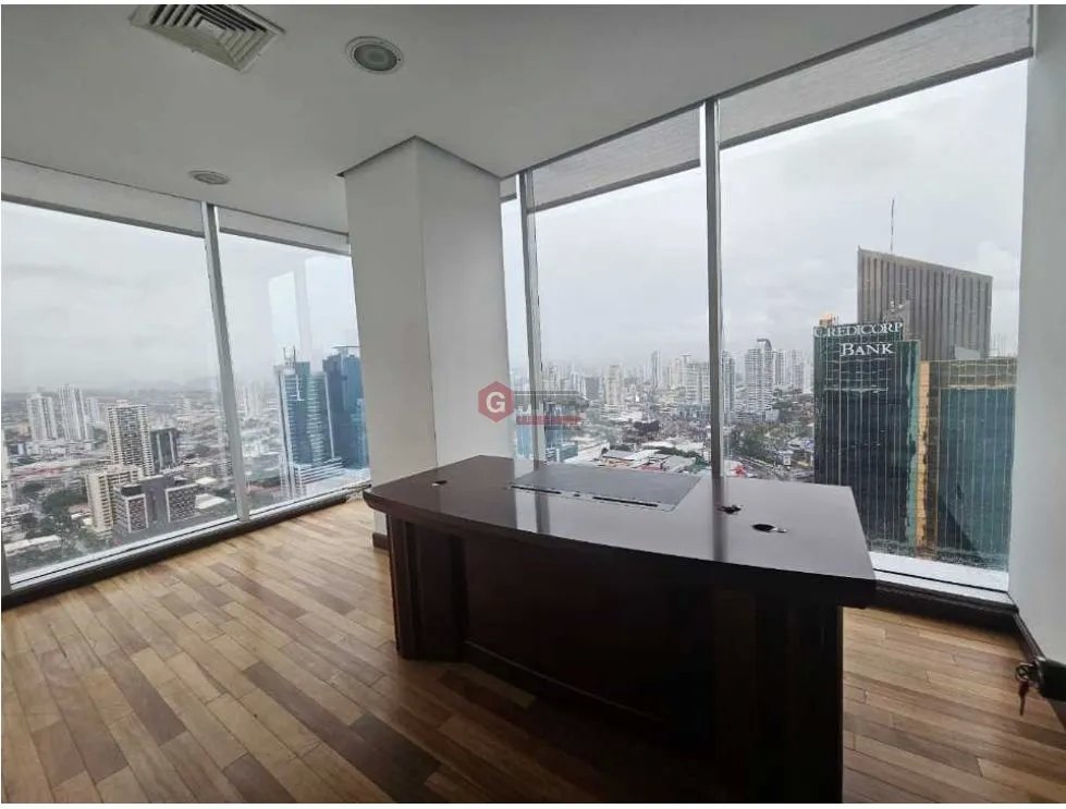CALLE 50 / OFICINA/ EDIFICIO GLOBAL BANK / 200M2 / AMOBLADO