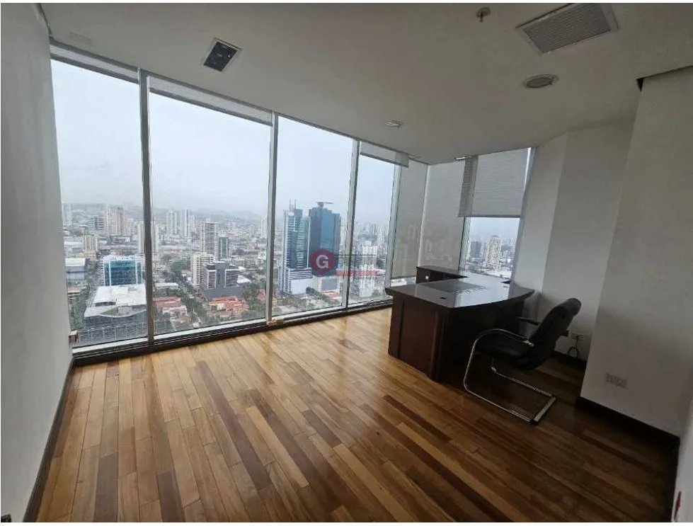 CALLE 50 / OFICINA/ EDIFICIO GLOBAL BANK / 200M2 / AMOBLADO
