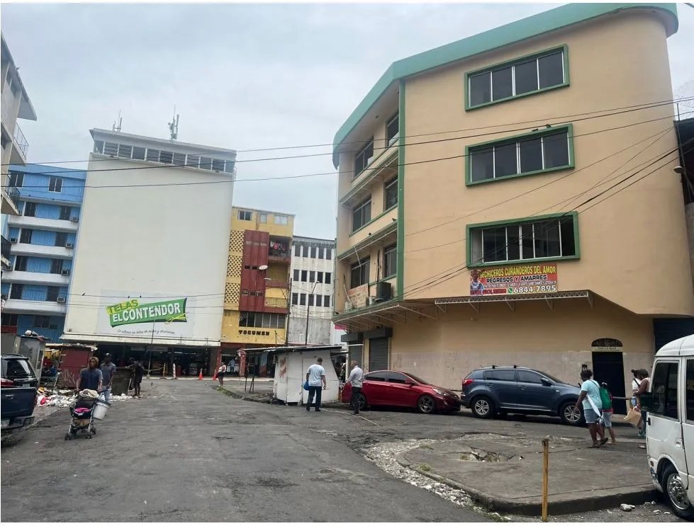 Commercial Space for sale in Calidonia
