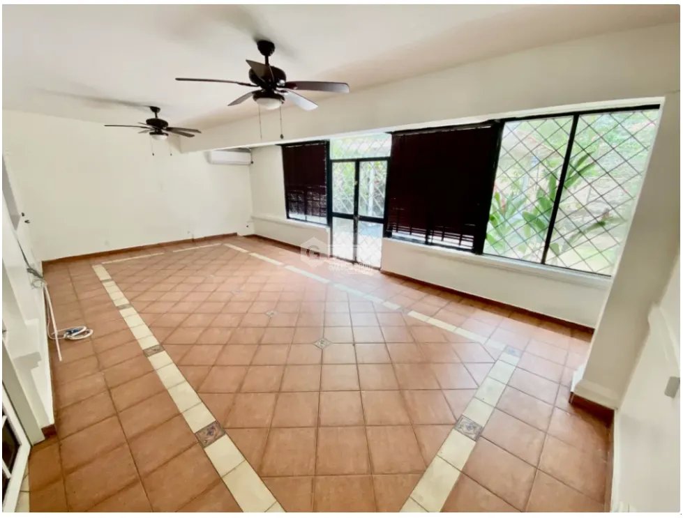 Single Family House for sale in Albrook