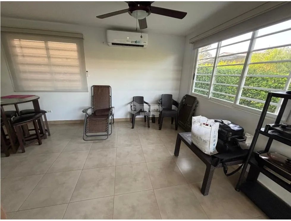 Single Family House for rent in Coronado