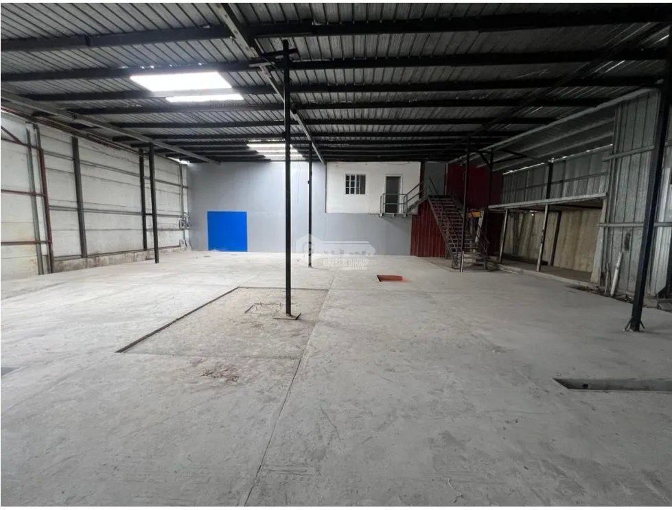 Warehouse for rent in Llano Bonito
