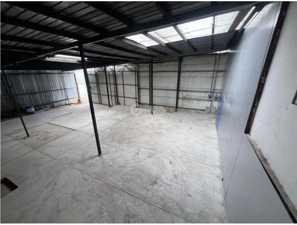 Warehouse for rent in Llano Bonito