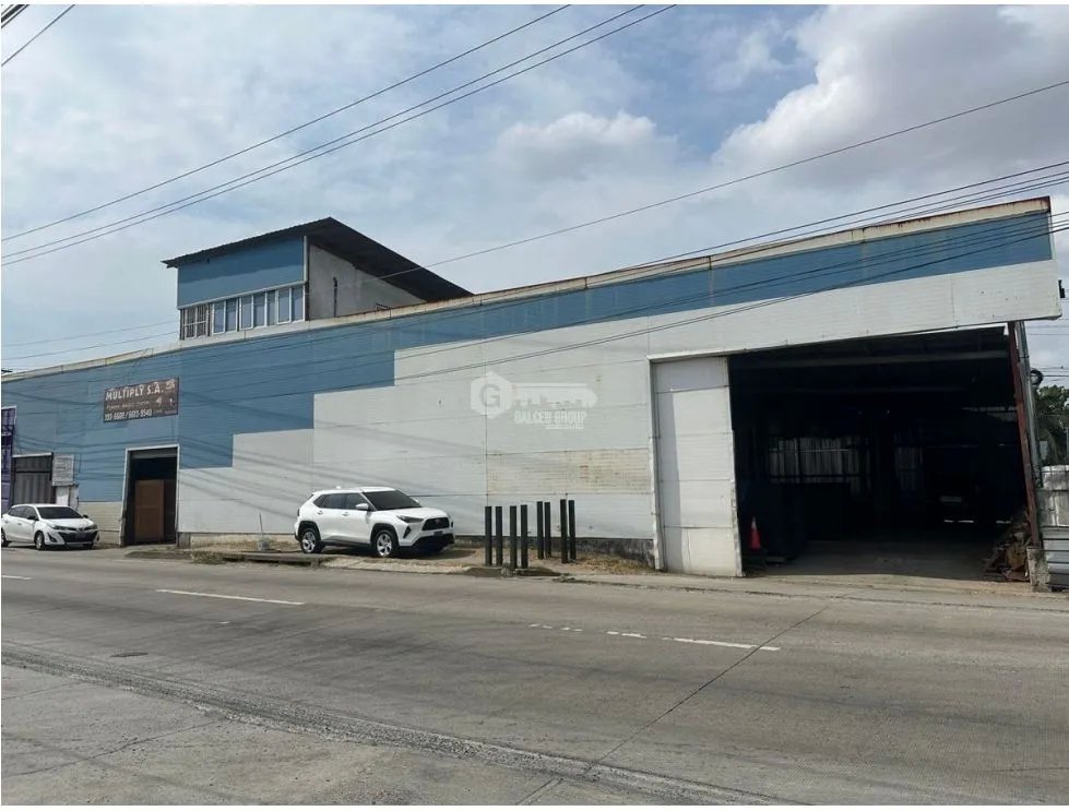 Warehouse for rent in Llano Bonito
