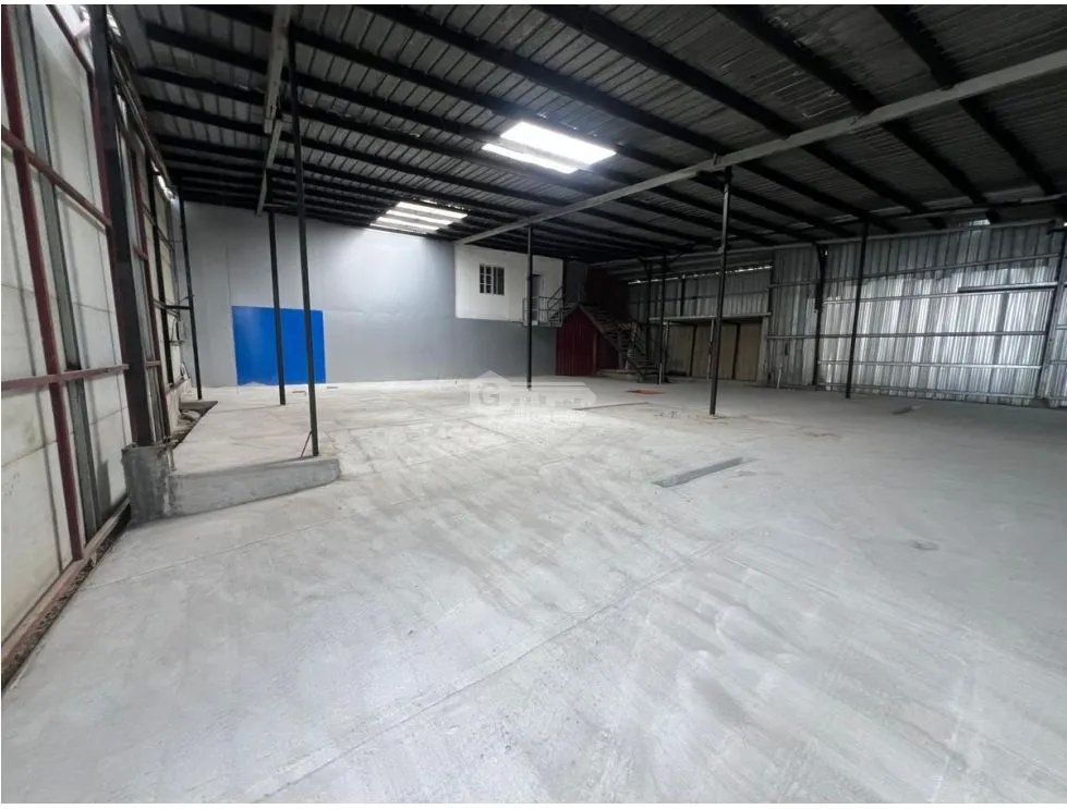 Warehouse for rent in Llano Bonito