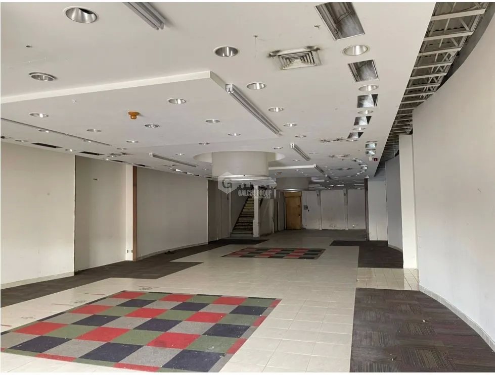 LOCAL COMERCIAL / LOS PUEBLOS / JUAN DIAZ / 570M / 2 NIVELES