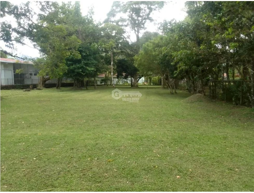 Building Lot for sale in El Valle
