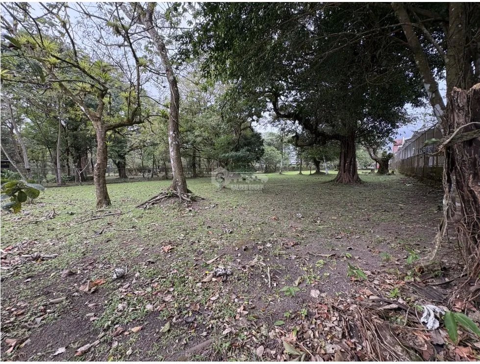 Building Lot for sale in El Valle