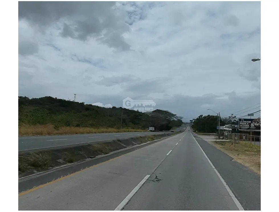 TERRENO COMERCIAL / CAPIRA / 11709M2 / SOBRE VIA INTERAMERICANA