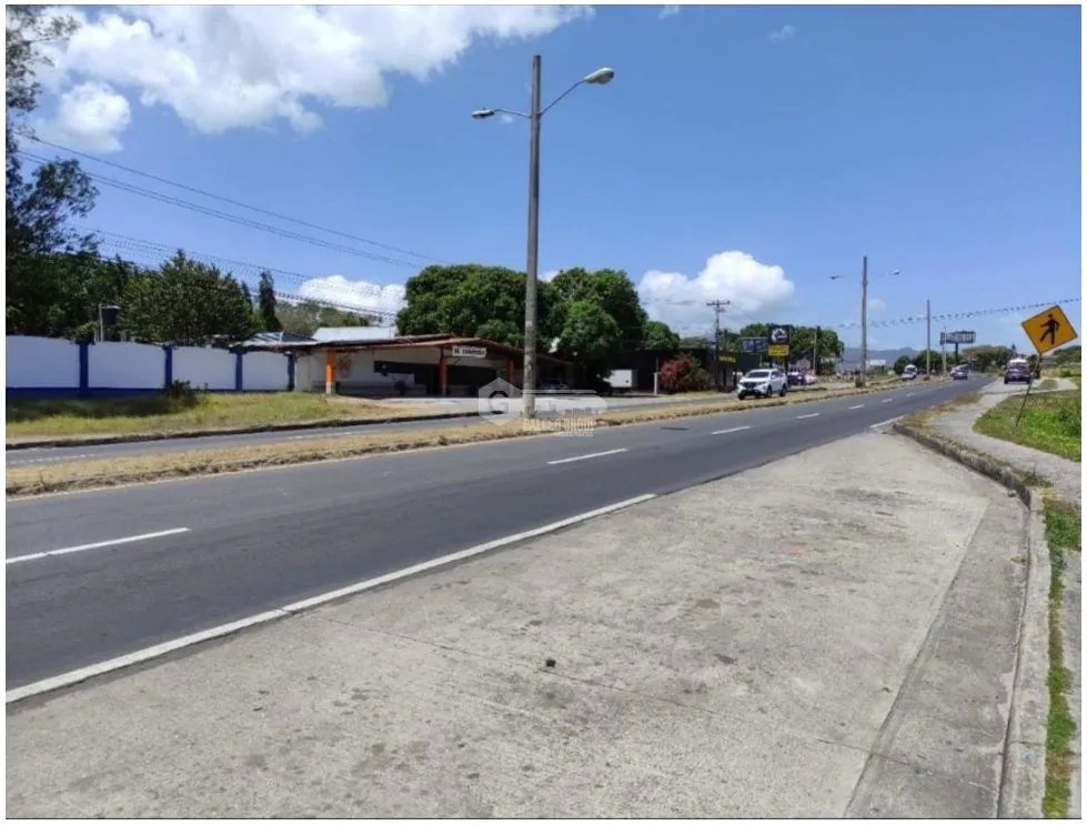 SE VENDE TERRENO EN CHAME IDEAL PARA DESARROLLO SOBRE INTERAMERICANA