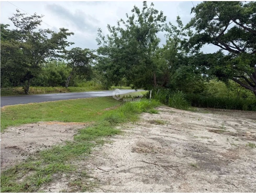 SE VENDE TERRENO DE PLAYA EN COSTA ESMERALDA DE 1000M2