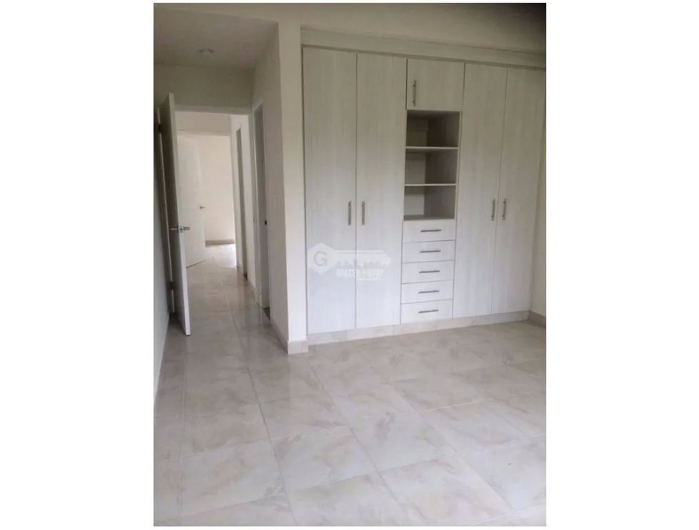 PLAYA DORADA / RESIDENCIAL PLAYAMAR / 204M / 3 HABITACION / TERRAZA
