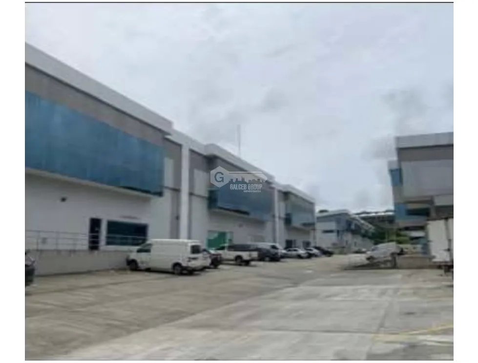 Warehouse for sale in San Miguelito