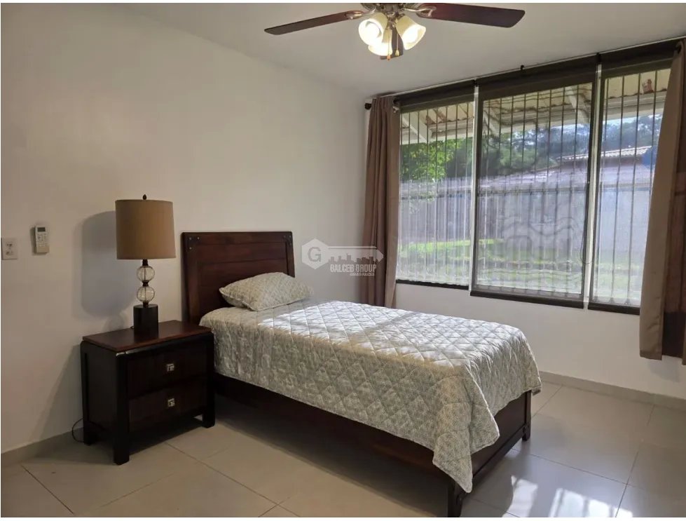 ALQUILER DE CASA EN BRAZOS HEIGHTS COLON DE 770M 4 HABITACION AMOBLADA