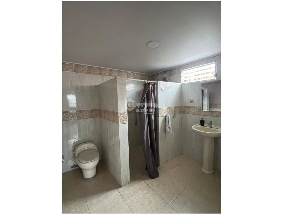 VENTA DE CASA EN CHANIS CON TERRAZA 247MT2 AS