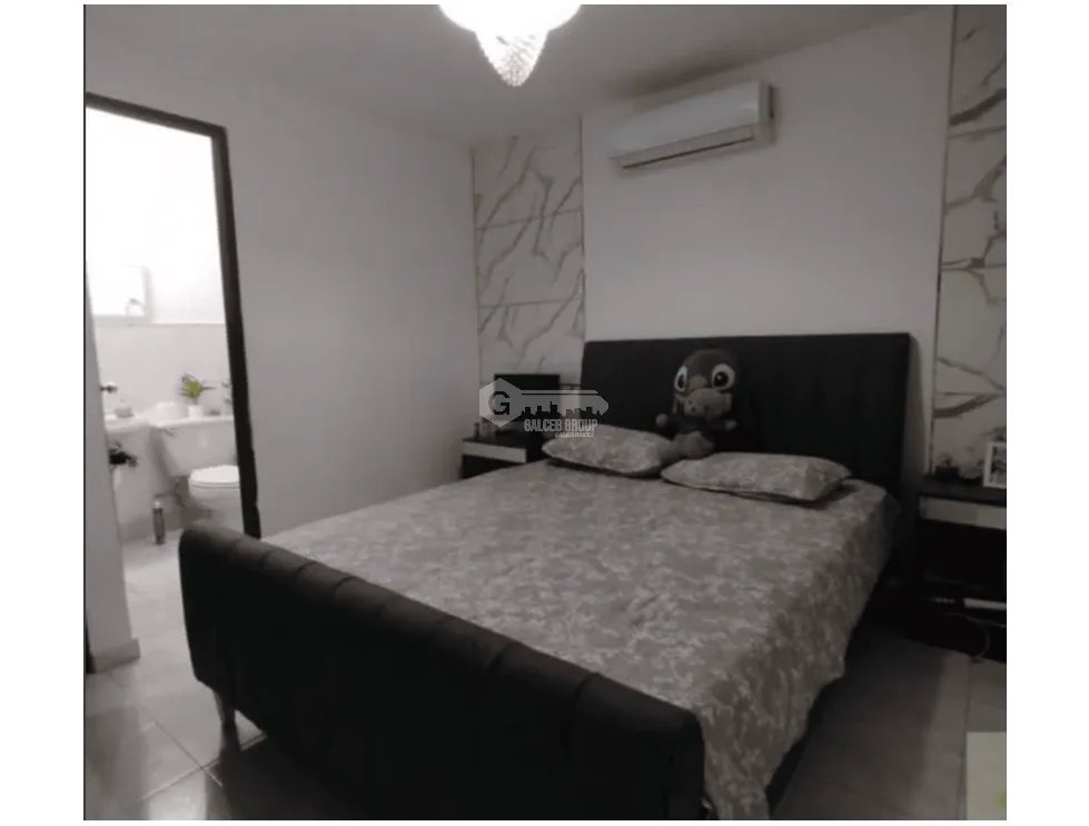 SE VENDE CASA EN SAN ANTONIO VALLE DE LAS PRADERAS CON PATIO
