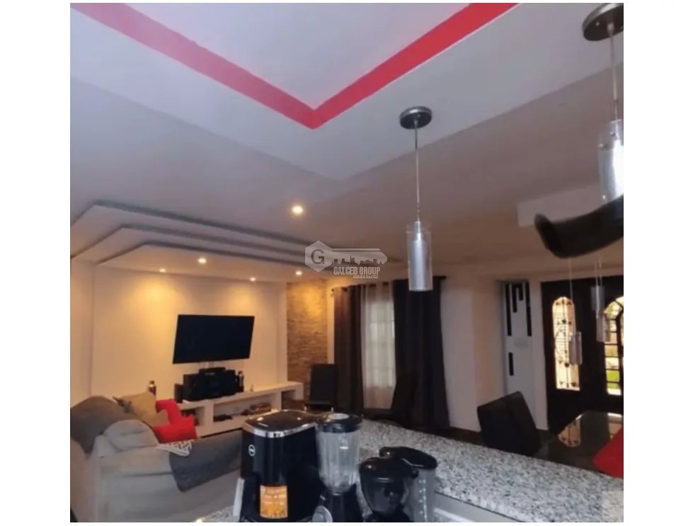 SE VENDE CASA EN SAN ANTONIO VALLE DE LAS PRADERAS CON PATIO