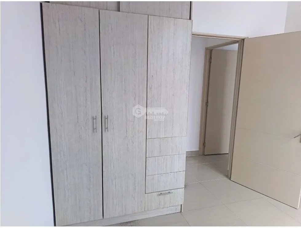 SE VENDE APARTAMENTO EN EL CARMEN PH RAINBOW TOWERS CON BALCON