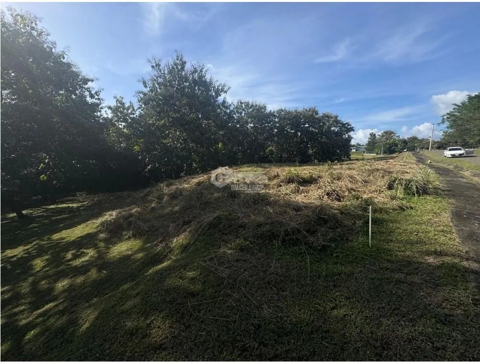 SE VENDE TERRENO EN SANTA FE DE LAJAS  CHAME DE 1028 M