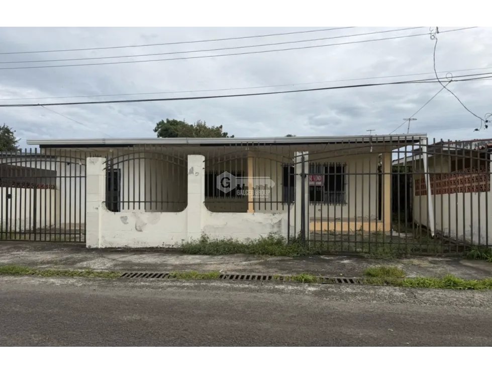 HERRERA / CHITRE / 609M / 3 HABITACIONES / 2 PARKING / TERRAZA