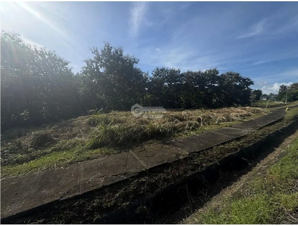 SANTA FE DE LAJAS / CHAME / 1028 M / TERRENO / PLAYA  / AG