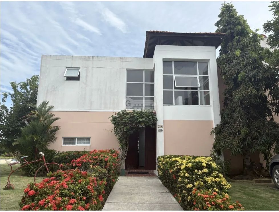 Single Family House for sale in Farallon
