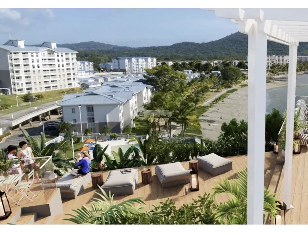 PLAYA DORADA / OCEAN FRONT / APARTAMENTO EN PRE VENTA / ENTREGA 2027