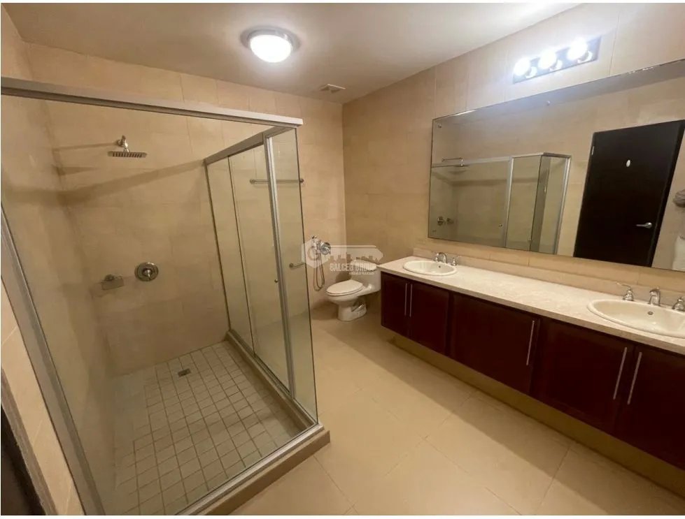 ANCON / EMBASSY VILLAGE / 118M / 2 HABITACION / 1 PARKING / BALCON